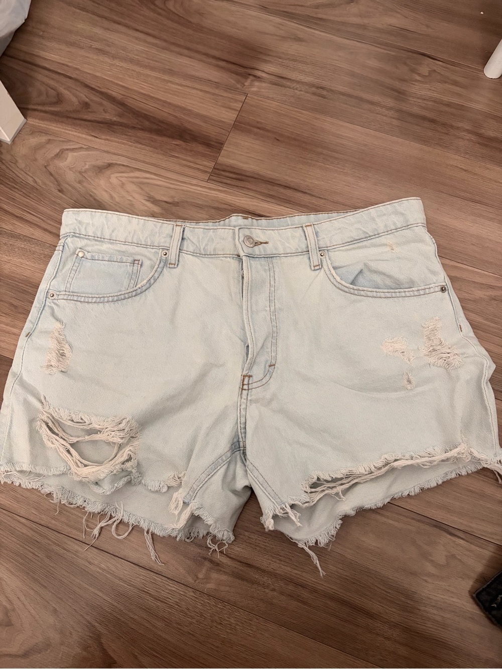 Light Wash Distressed Denim Shorts - Women